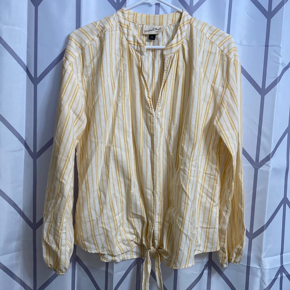 Universal Thread tie front blouse with